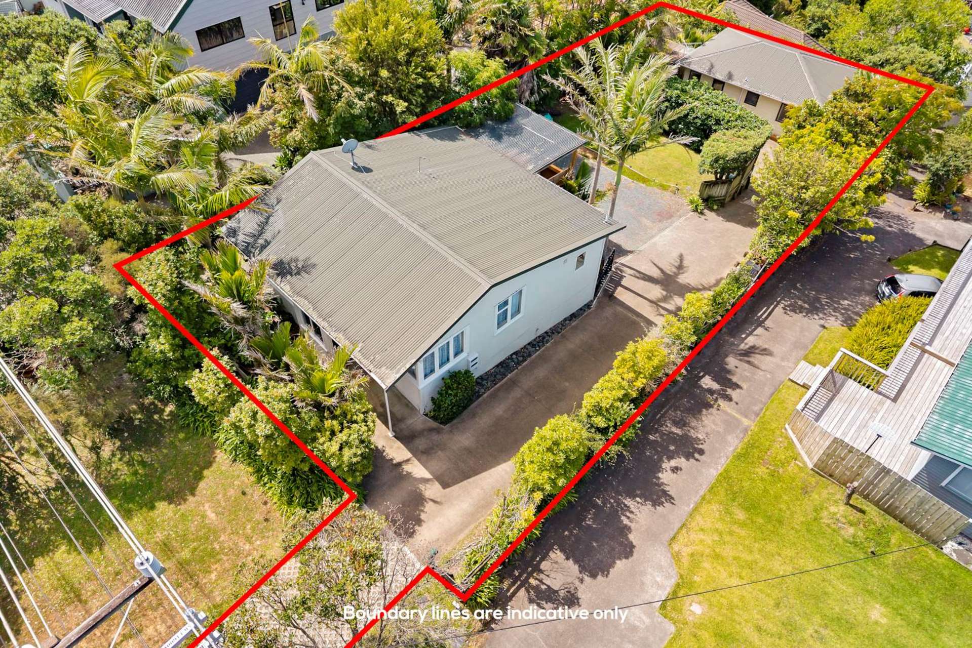 899 & 899A East Coast Road Torbay_0