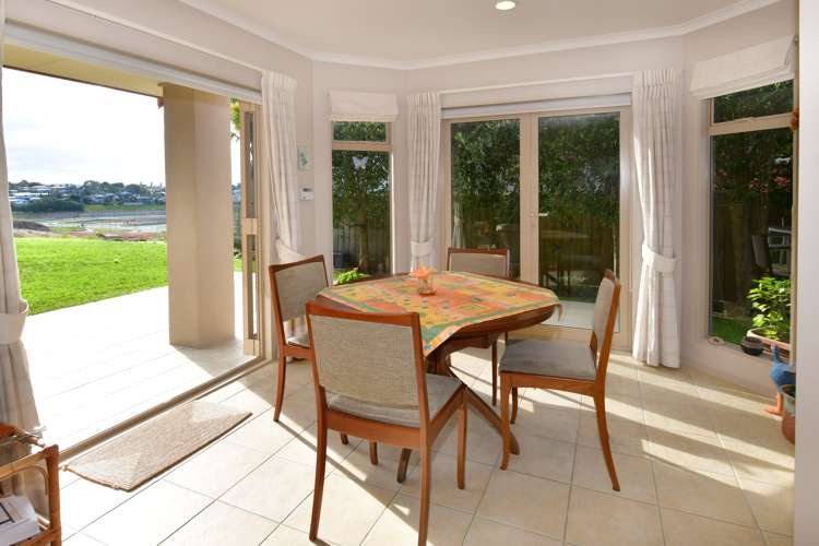 8/126 Whangaparaoa Road Red Beach_7