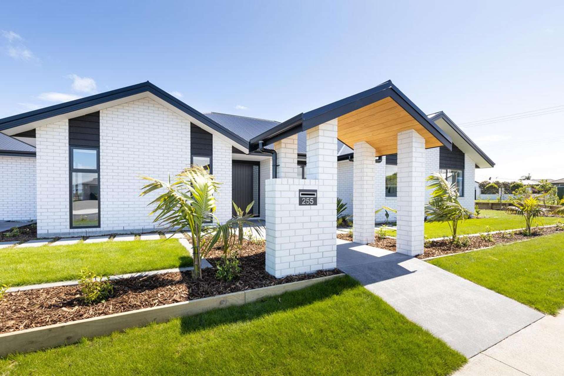 255 Parklands Avenue Taranaki_0