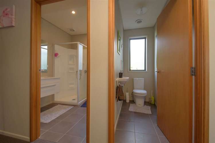 40b Ferry Lane Cromwell_17