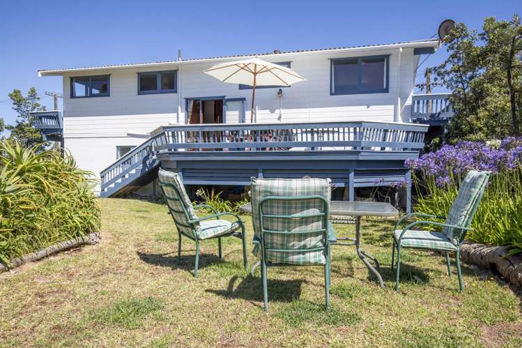 2A Marine Parade Otaki Beach_16