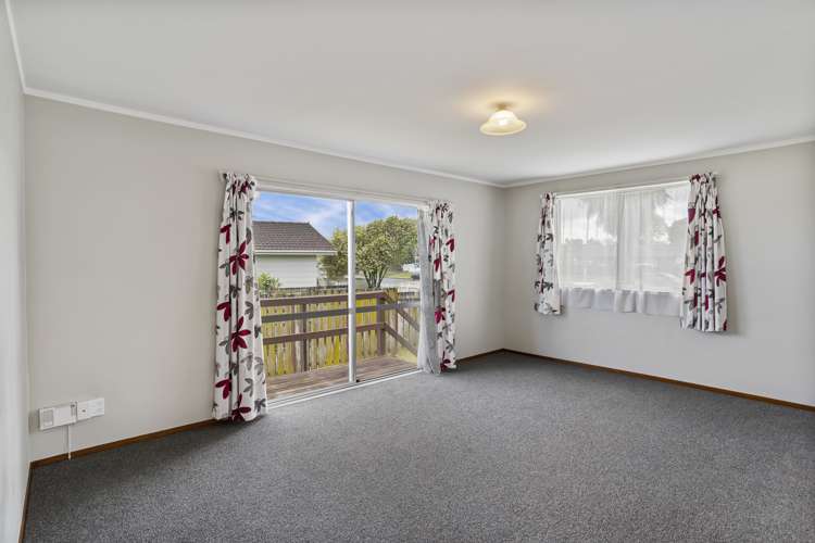 307 Roscommon Road Clendon Park_6