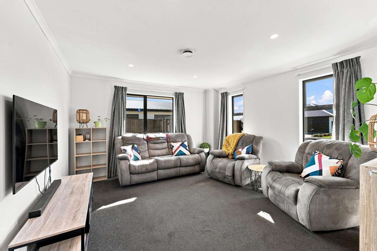 31 Durells Crescent_2