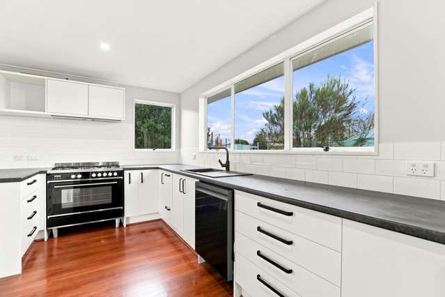 258 Valley Road Papatawa_1