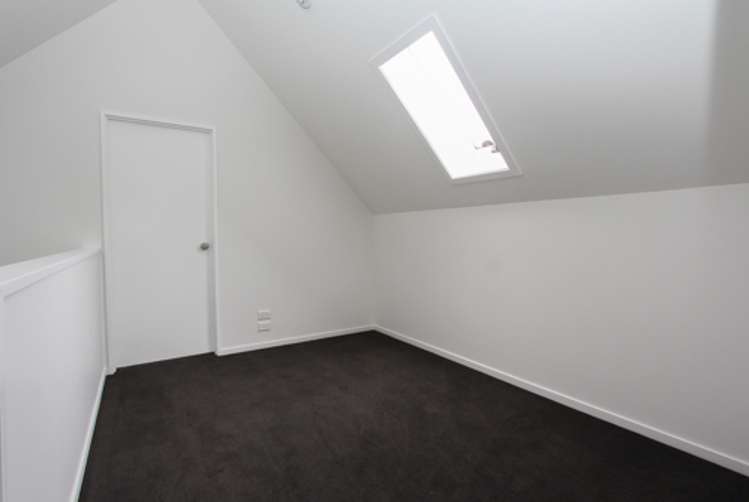 164c Old Farm Road Hamilton East_14
