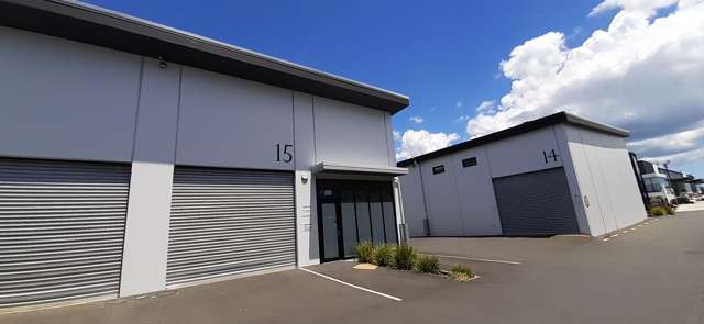Versatile Industrial Warehouse