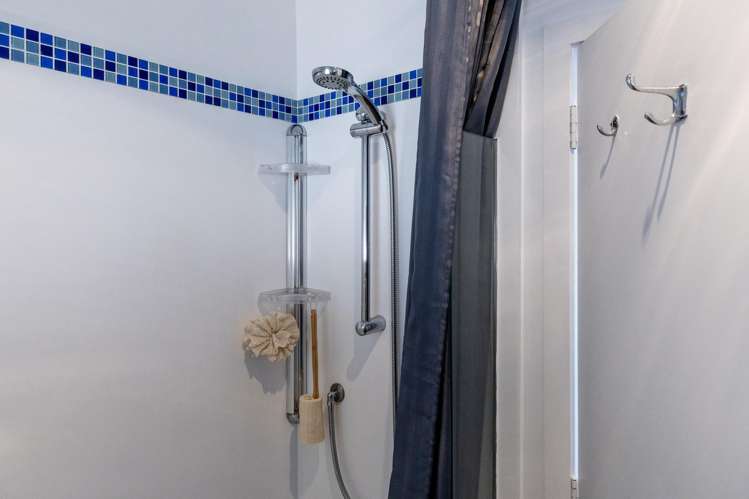 5 Tawa Street Hilltop_22
