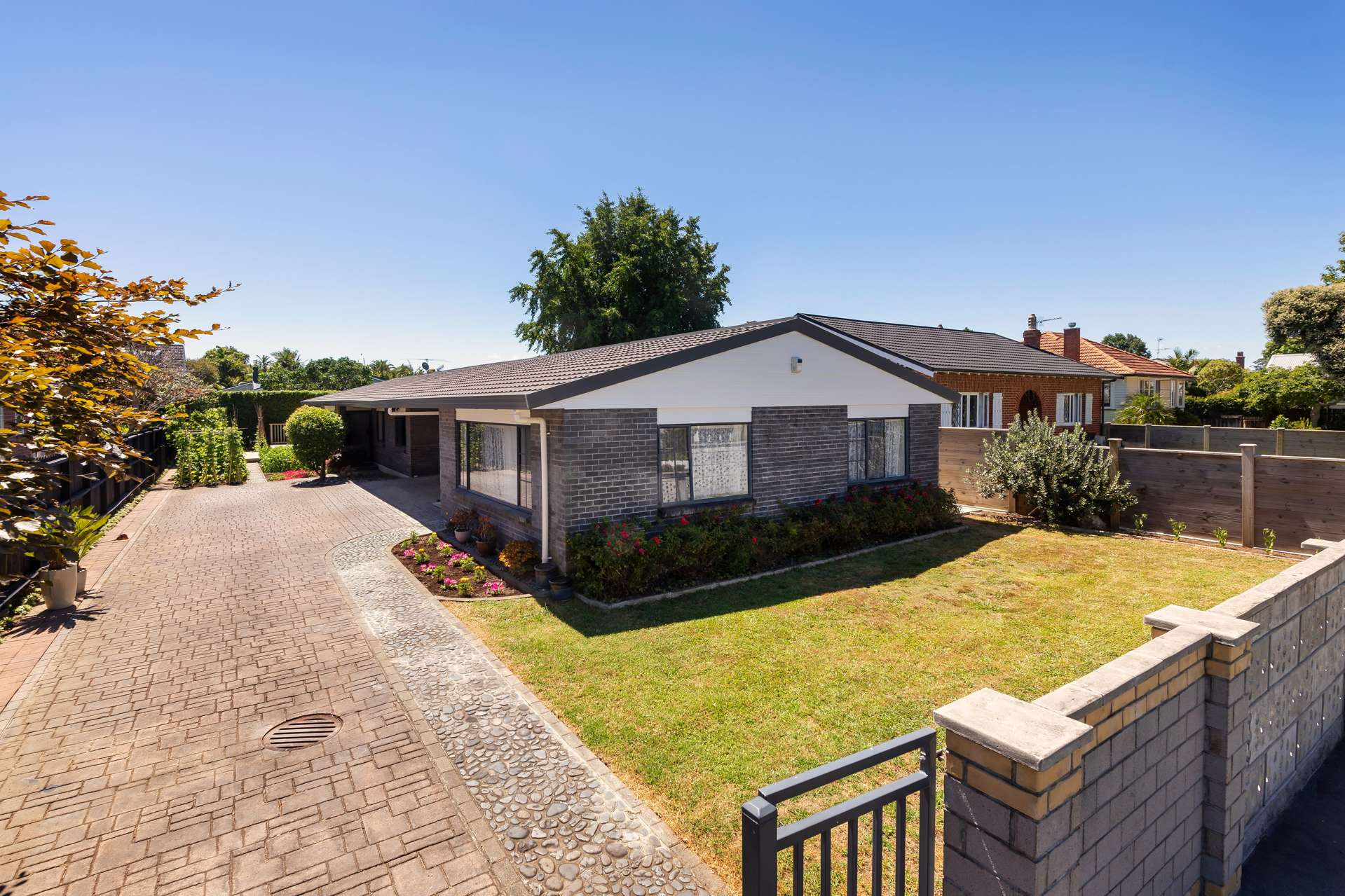 5 Phyllis Street Mount Albert_0