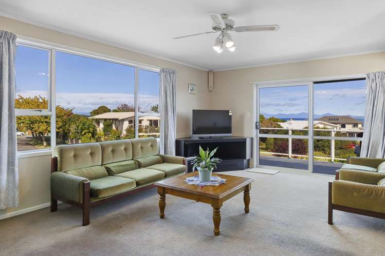 50 Birch Street Hilltop_14