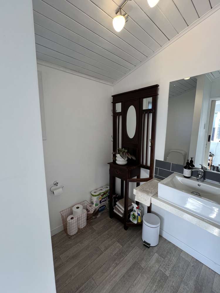 24 John Street Pukekohe_14