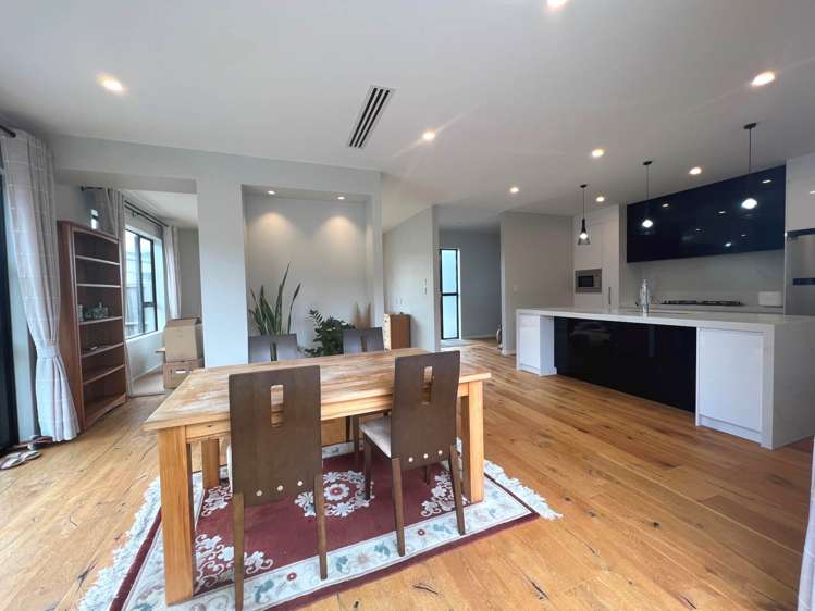 10 Byron Drury Way Riverhead_5