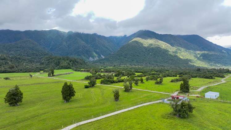 217 Poerua Valley Road Harihari_18