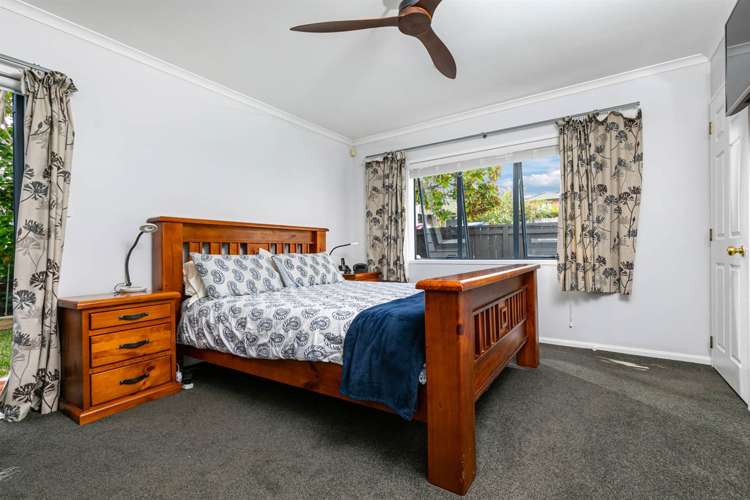 23 Roy Maloney Drive Henderson_12