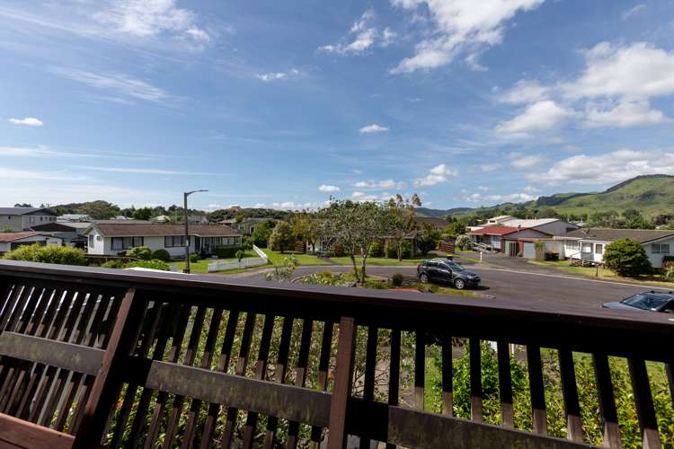 6 Walmsley Crescent Paeroa_13