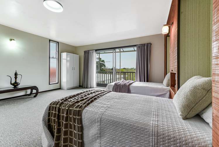 765 River Road Chartwell_23