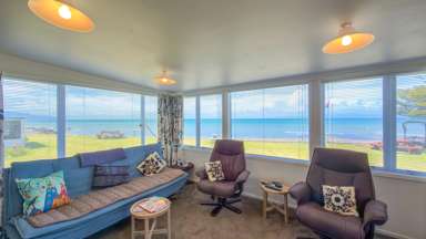 Tram 7 949 Thames Coast Road_4