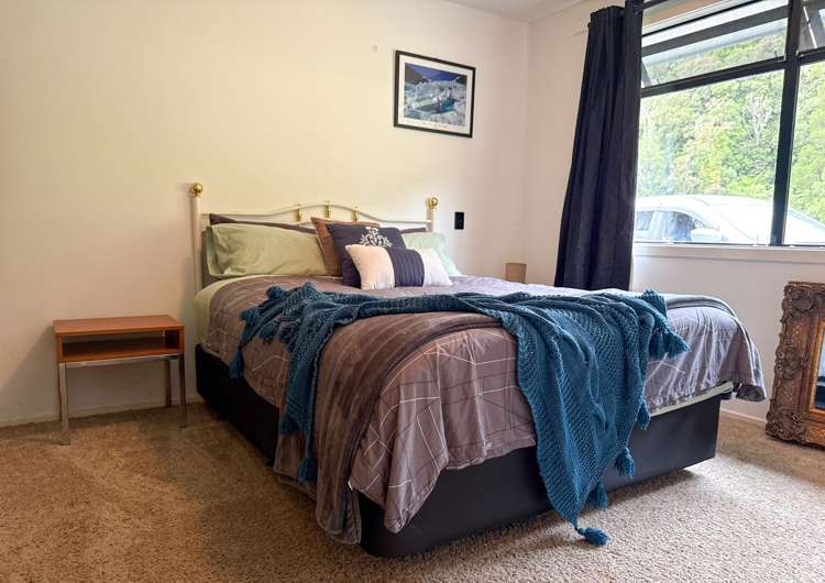 2328A Arthurs Road Franz Josef_12