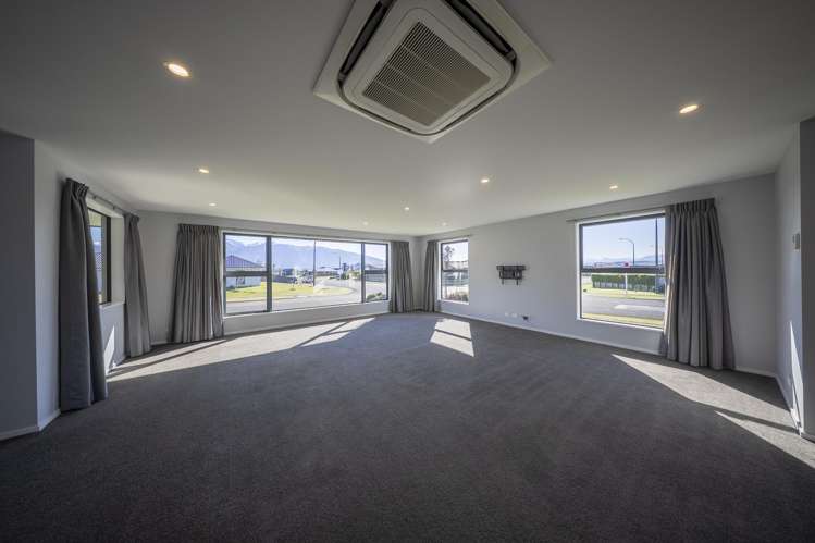 122 Dusky Street_3