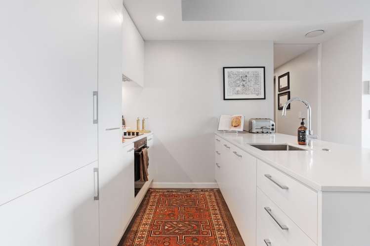 302/1 Enfield Street Mount Eden_7