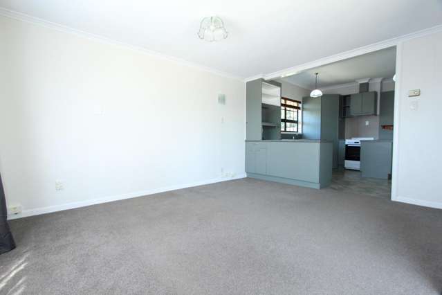 4 Melton Place 11139_2