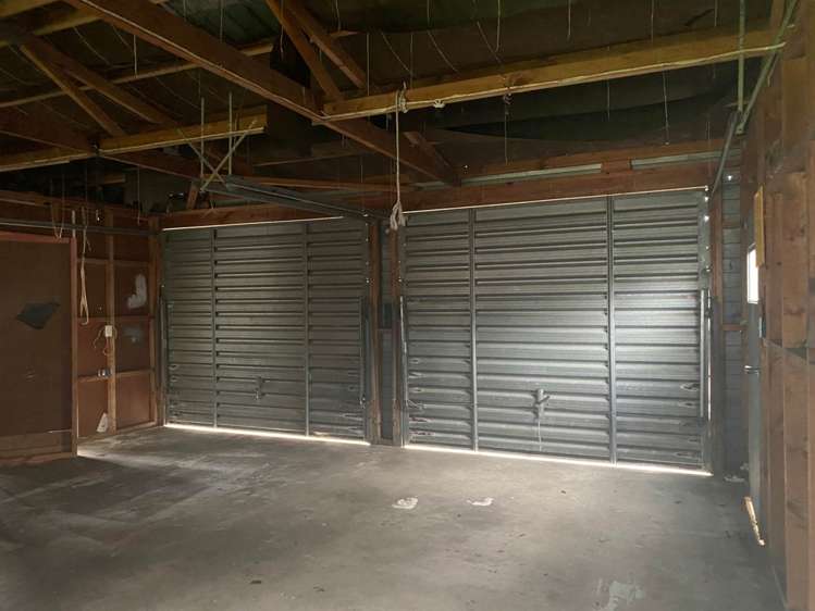 10 George Street Papakura_14