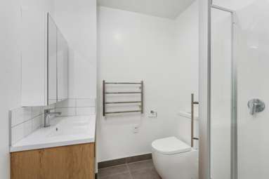 31 Falcon Crescent_3