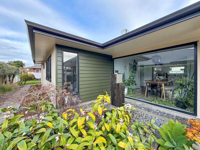 COLLEGE ESTATE - 4 BEDROOMS