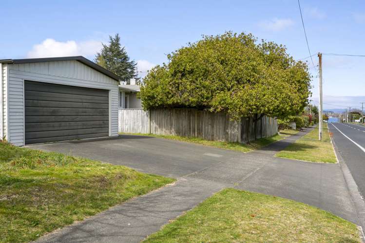 52 Mere Road Taupo_16