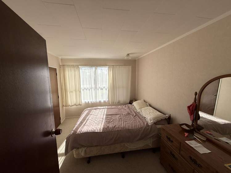 38 Chedworth Avenue 1053_5