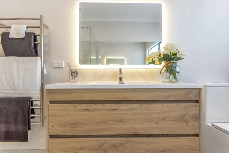 168 Kupe Drive Whitianga_19