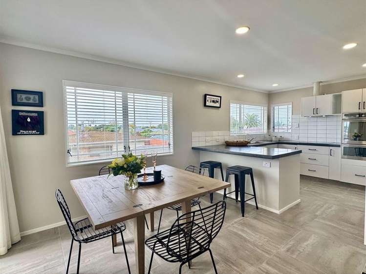 16A Keats Avenue Onekawa_1