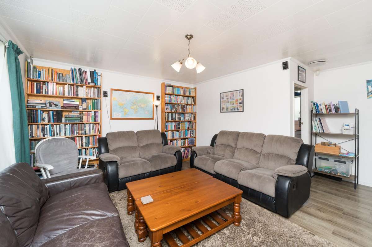 2 Pencarrow Street_2