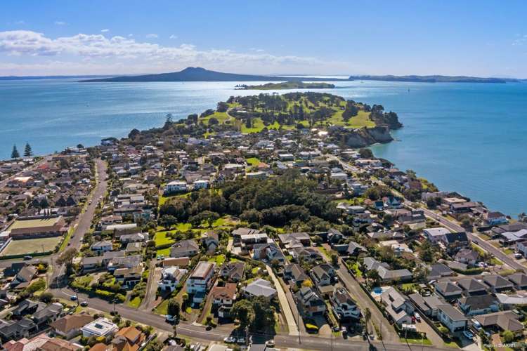 30 Devon Road Bucklands Beach_16