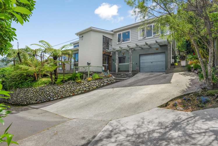 19 Vista Crescent Brown Owl_28