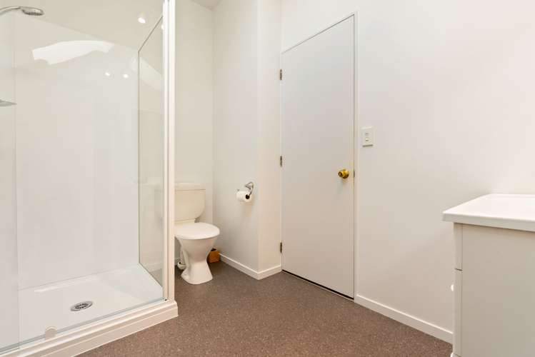 15/10 Colombo Street Newtown_8