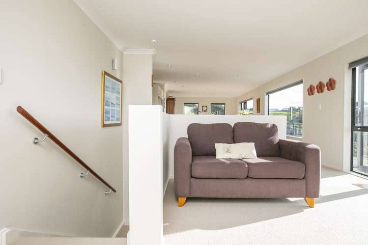 22 Balfour Crescent Castlepoint_12