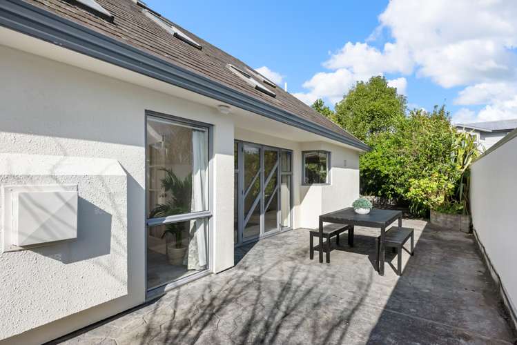 2/94 Pretoria Street Lower Hutt_17