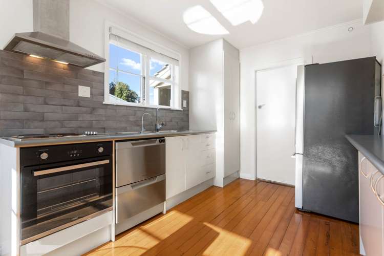 33 Matapan Road Panmure_8