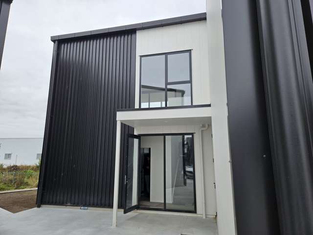 2/37 Brent Greig Lane Te Rapa_3