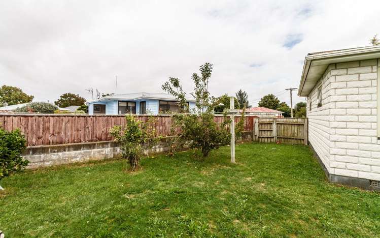 5 Eden Place Feilding_17