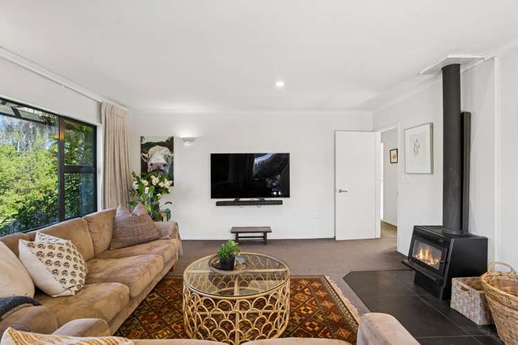 85 Lagoon Avenue Albert Town_13