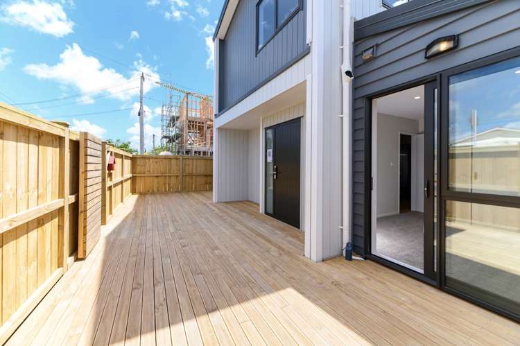 32a Ennismore Road Mount Albert_22