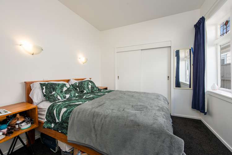 218 Coutts Street Rongotai_14