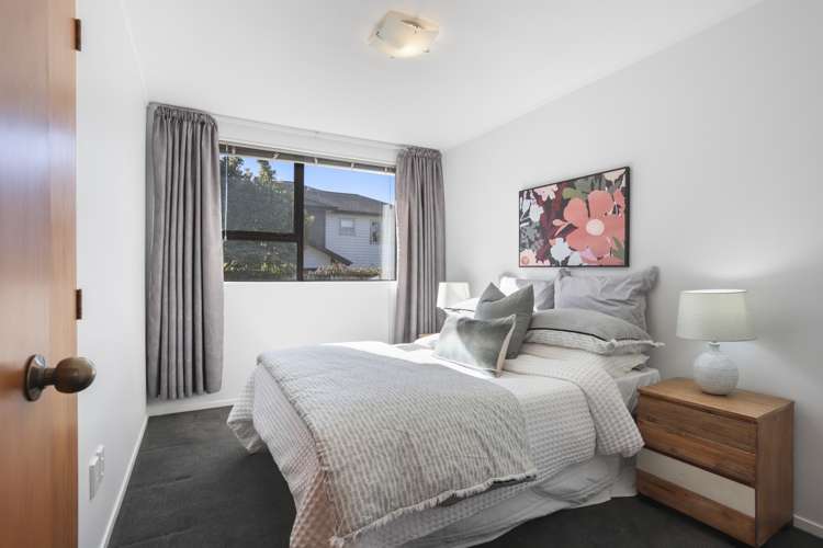 1/7 Vardon Road Green Bay_11