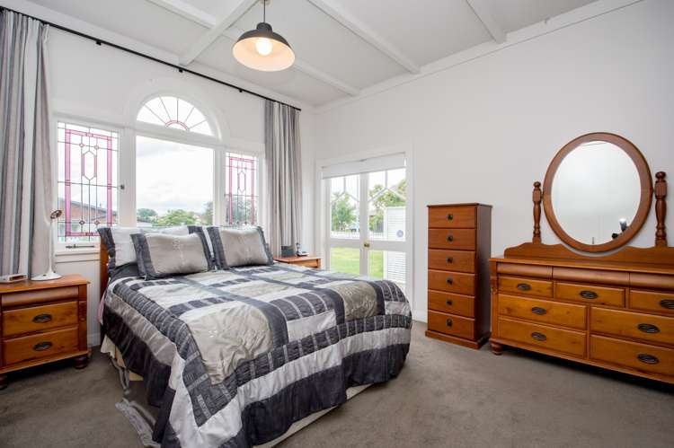 55 Lake Crescent Hamilton Lake_15