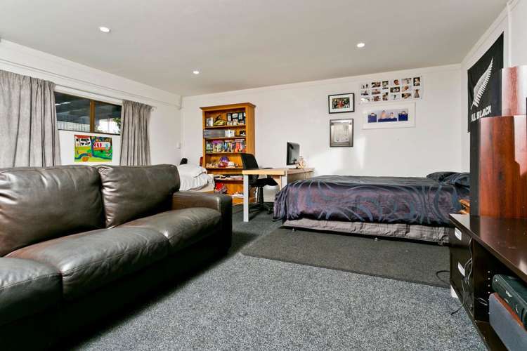 21 Prestige Place Castor Bay_15