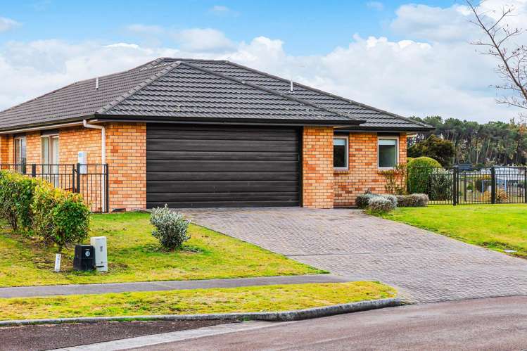 11 Marshall Close_1