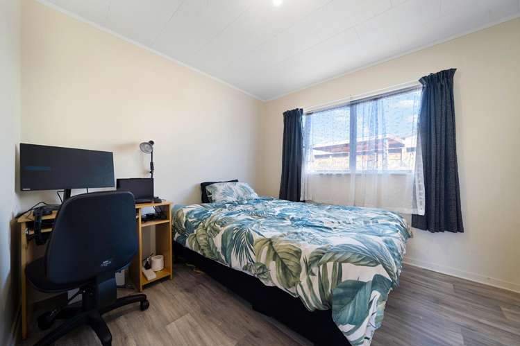 12B Sturges Road Henderson_12