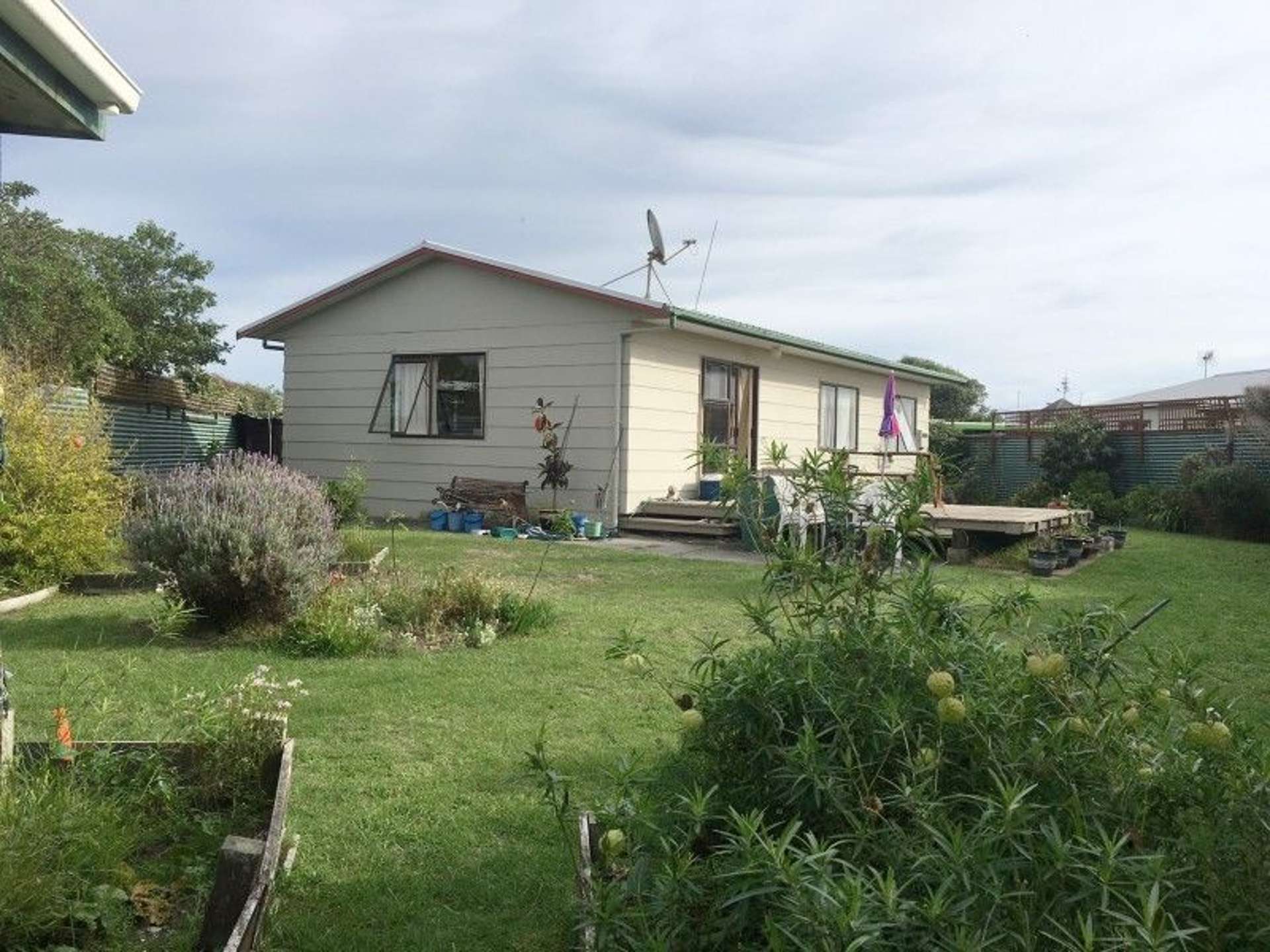 5 Reeves Street Waikanae Beach_0