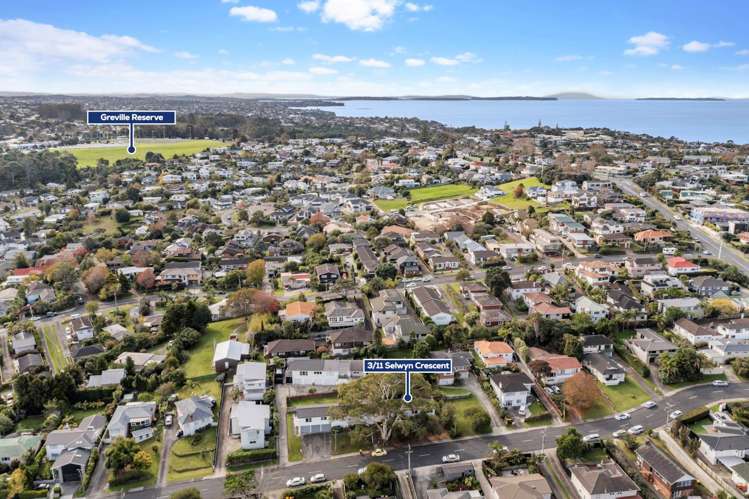 3/11 Selwyn Crescent Forrest Hill_19